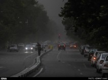هشدار مجدد هواشناسی نسبت به وزش باد شدید در تهران 