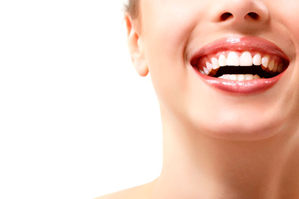 انواع خدمات ترمیم و زیبایی دندان چیست؟